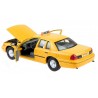 FORD CROWN VICTORIA MODEL METAL WELLY 1:24 TAXI